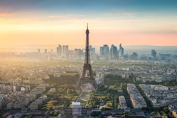 Private transfer: Bruges to Paris, 2h Sightseeing Stop in Lille