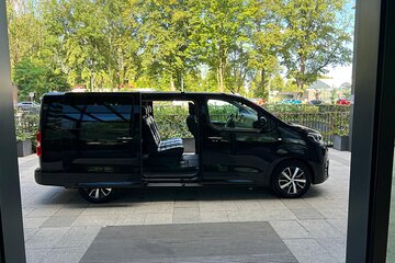 Luxury Private Transfer from Krakow to Przemysl/Medyka