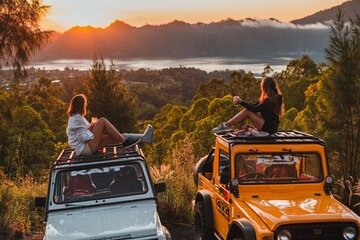 Bali: Mount Batur Jeep Sunset Tour with Transfers- All Inclusive 