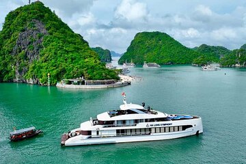 Discover Halong Bay in Symphony Cruise from Ha Long City