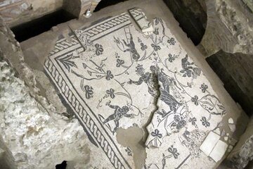 Vatican Underground Necropolis tour