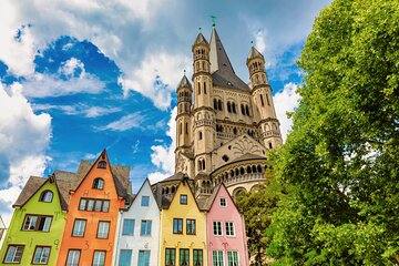 Door-to-door private English-speaking driver: Bruges to Cologne