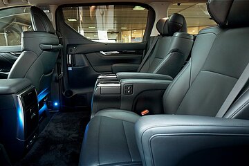Haneda Airport Private One Way Transfer To Center Tokyo