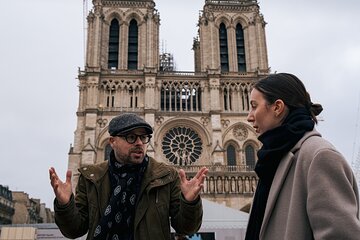 Notre Dame Exterior Tour with Crypt Access and River Cruise