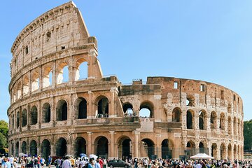 Colosseum Tour: 45-Minute Guided Experience