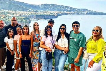 Amalfi Coast Positano, Sorrento and Pompeii Day Tour 