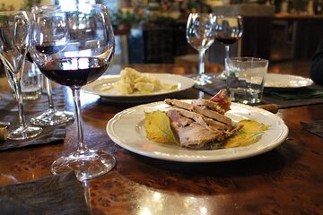 Wine tasting in Roman Countryside: 3-hour tour from Rome