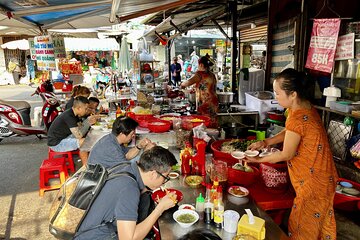 [Free E-sim] Saigon Foodie Market Tour