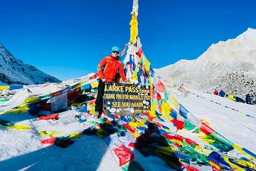 Private Manaslu Circuit Trek at Himalayas