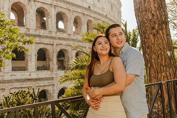 Rome: Photoshoot Experience at Colosseum