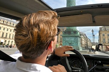 Secrets of Paris Tour in a Vintage Open-Top French Car Citroen DS