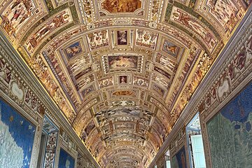 Vatican Museums Sistine Chapel and St. Peter Basilica Small Group