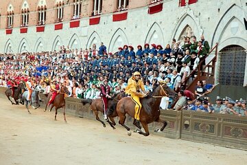 Special Event Siena’s Palio Horse Race from Florence