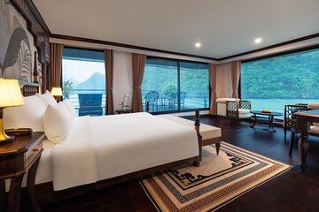 Hanoi: 2D1N Lan Ha Bay & Halong Bay Cruise with Balcony & Bathtub