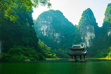 Day Trip to Ninh Binh Hoa Lu, Trang An, Mua Cave