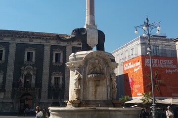 Enchanting Catania History, Myth and Cyclops Riviera Guided Tour