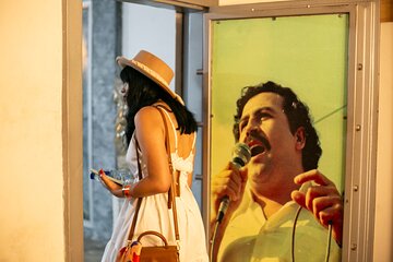 Pablo Escobar and Graffitour Commune 13 Resiliencia Paisa