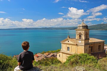 Private Day Trip from Rome: Bracciano Lake and Surrounding Areas