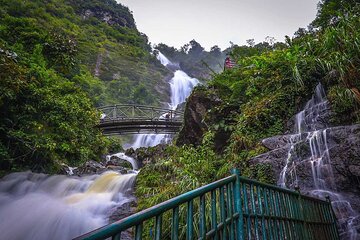Ba Be Lake and Motorbike 2D1N Tour from Hanoi