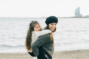 Sun Kissed Photoshoot at La Barceloneta Beach