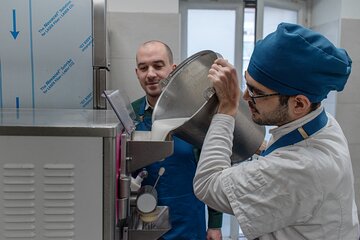 Venchi Florence: Make Your Own Gelato Pralines