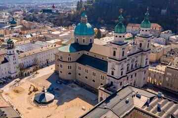 Private Tour to Hallstatt and Salzburg from Vienna