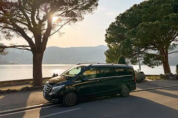 Private transfer from Como to the Lake villages and vice versa