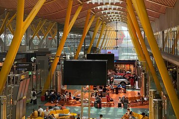 Private Transportation Madrid Airport with Hotel Pickup