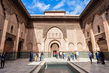 Marrakech Discovery Tour: Palace, Madrassa, Garden and Medina