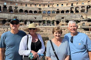 Tour of Rome Colosseum and Forums with Local Guide