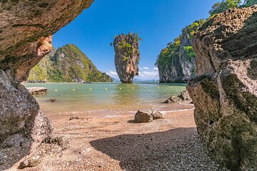 One Day James Bond Speedboat/Big Boat Adventure from Phuket 
