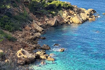 Sierra de Tramuntana hike with transportation and small picnic