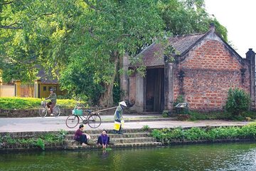 Duong Lam Ancient Village Small Group Highlights Discovery Tour