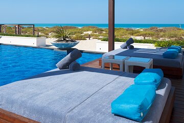 Athens Airport-Athens-Piraeus to Costa Navarino Private Transfer