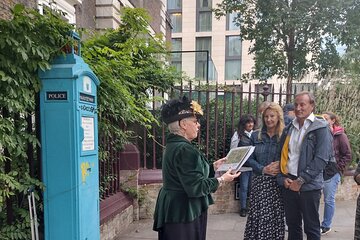 Jack The Ripper Walk with a Curry in Brick Lane London