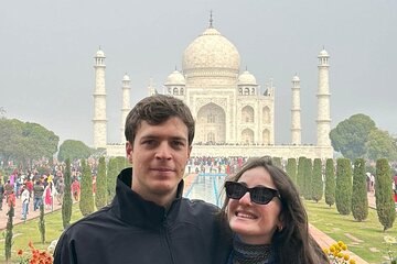 From Delhi : Taj Mahal and Agra Day Tour by Superfast Train 