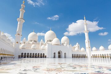 Abu Dhabi: Sheikh Zayed Grand Mosque private tour from Dubai