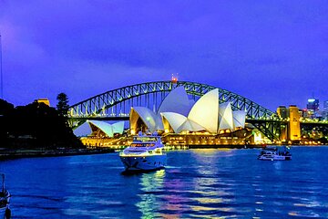 Sydney Secrets and Bondi Beach 4 HOUR AFTERNOON PRIVATE TOUR