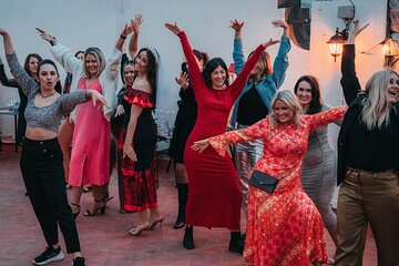 Barcelona Sangria and Salsa Dance Class