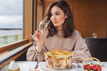 Luxury Cairo Nile Dinner Cruise and Show - Nile Maxim Cruise