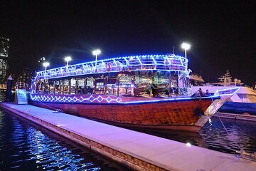 Dhow Cruise at Dubai Marina with Dinner 