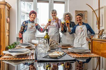 Bologna Walking Tour & Traditional Cooking Class with Wine