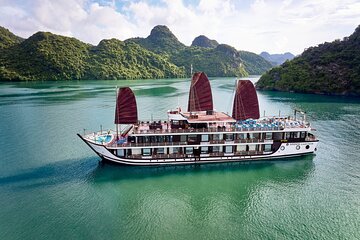 From Hanoi: 2-Day Luxury Lan Ha Bay Cruise - All Inclusive 