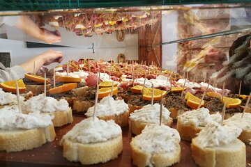 Tales & Tastes of Venice: A City Adventure by That's All Local