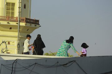 Classic Jaipur 101 Sightseeing, Food and E-Bike Tour