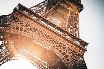 Eiffel Tower Guided Experience & Summit Access 6-Guests Max
