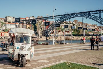 Discover Porto on a 2-Hour Shared Electric TukTuk