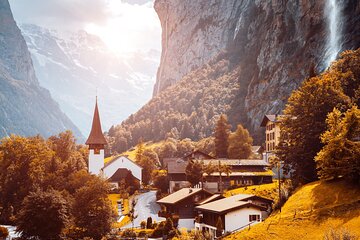 Private transfer from Zurich to Interlaken, 2h Stop in Lucerne