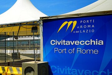 Travel seamlessly from Civitavecchia to Rome 