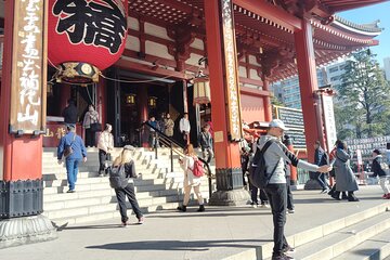Tokyo: A Downtown Tour through Kanda, Ueno, and Asakusa